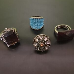 Elegant Women's Jewelry Set with Blue and Purple Accents